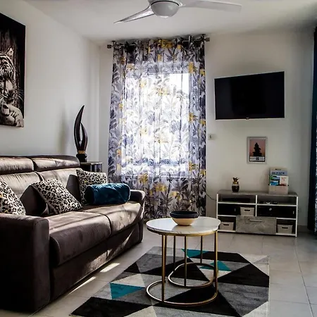 Apartment Le Mail Centre, Parking Gratuit ,wifi *